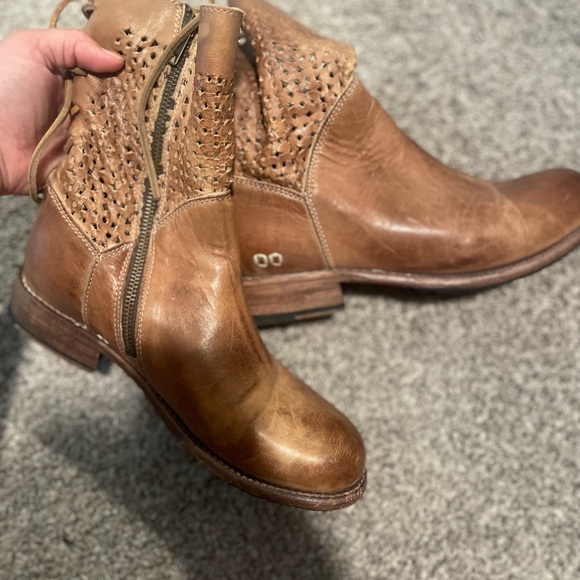 Real leather, lace up western boots, size 8 - Picture 4 of 4